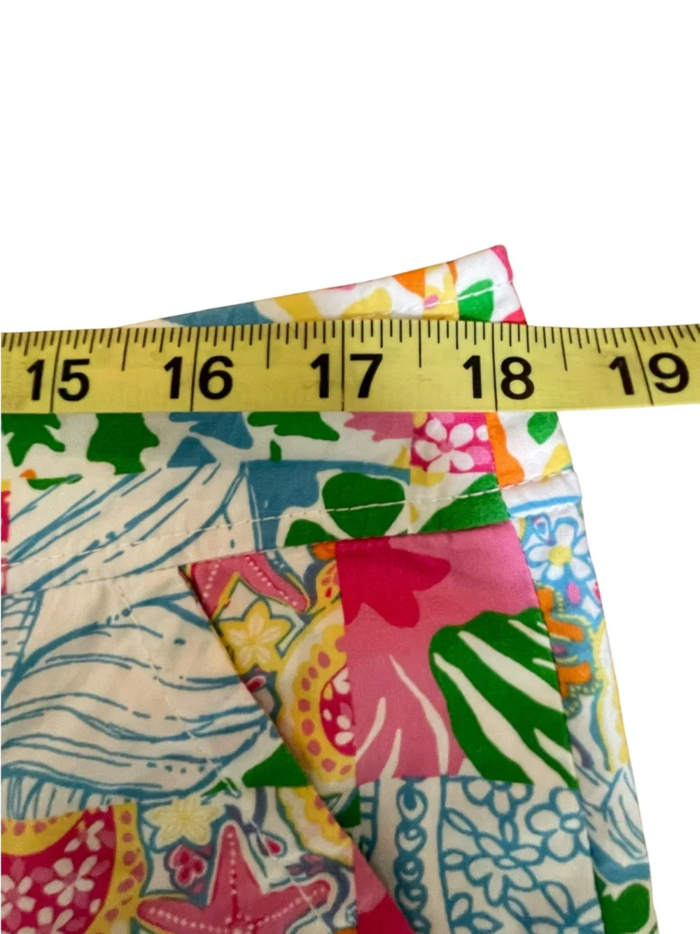 Lilly Pulitzer VTG Patchwork Bermuda Shorts Sz 14 Floral Tropical Stretch Cotton